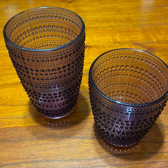Cups - Picture 2 of 4